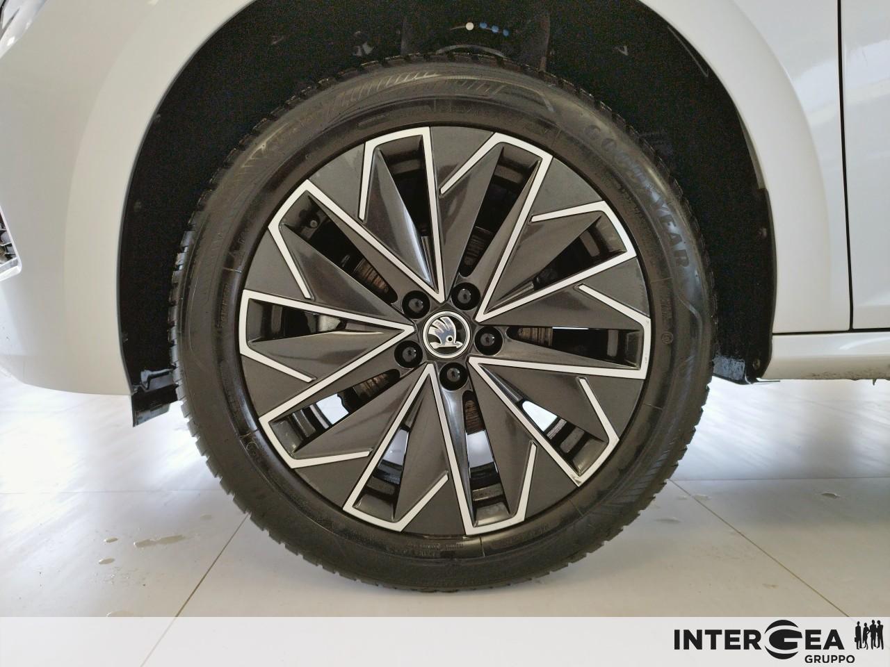 SKODA Kamiq 1.0 tsi Selection 115cv dsg