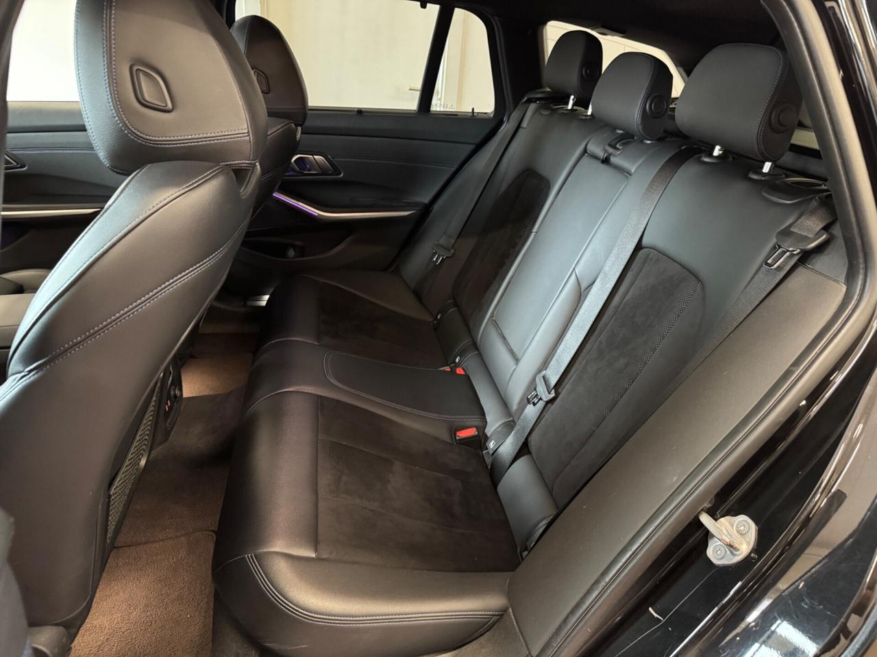 BMW 320 d XDRIVE AUT. M SPORT DARK NIGHT - MY20