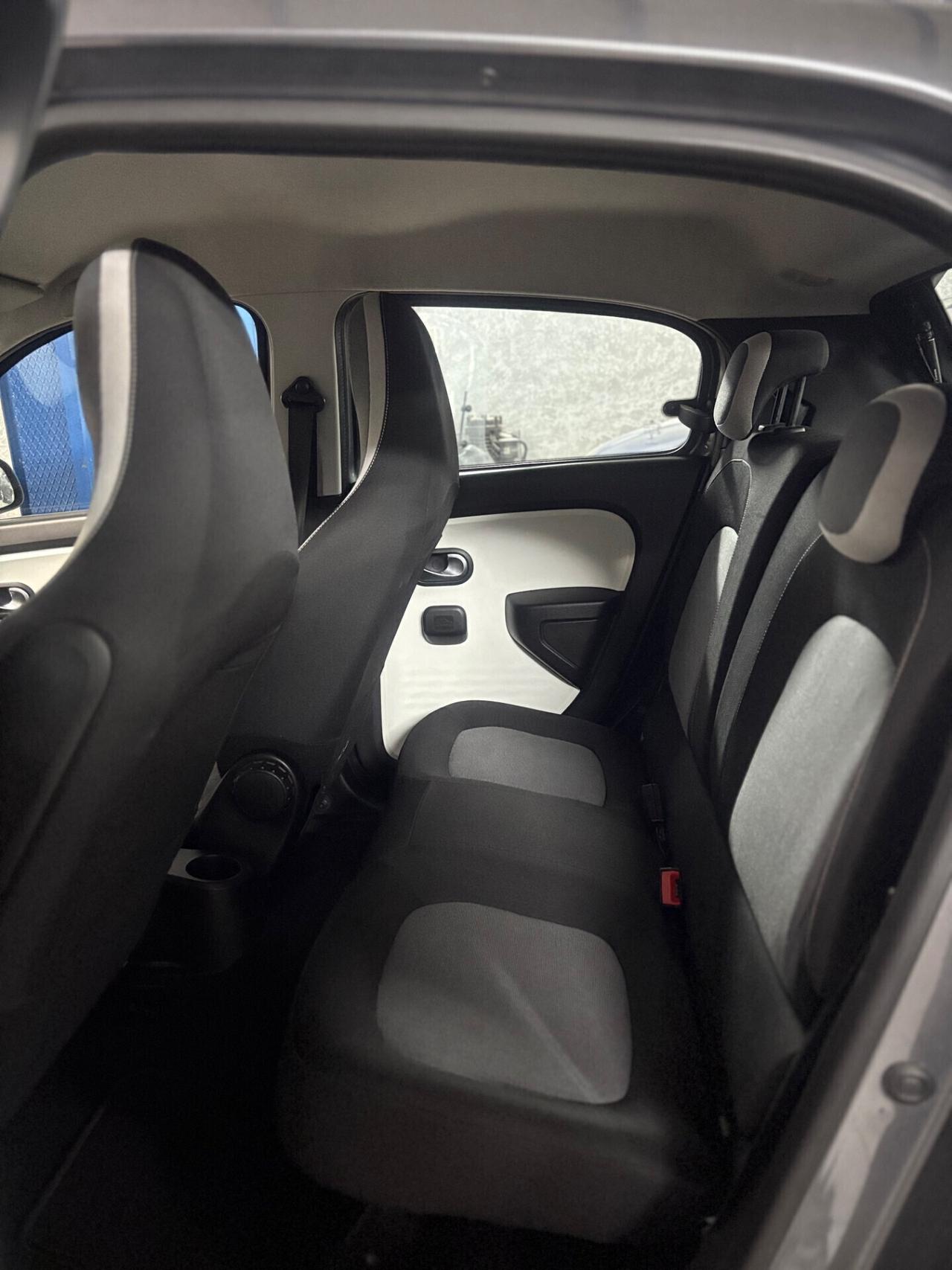 Renault Twingo 1.0 sce Limited Automatica