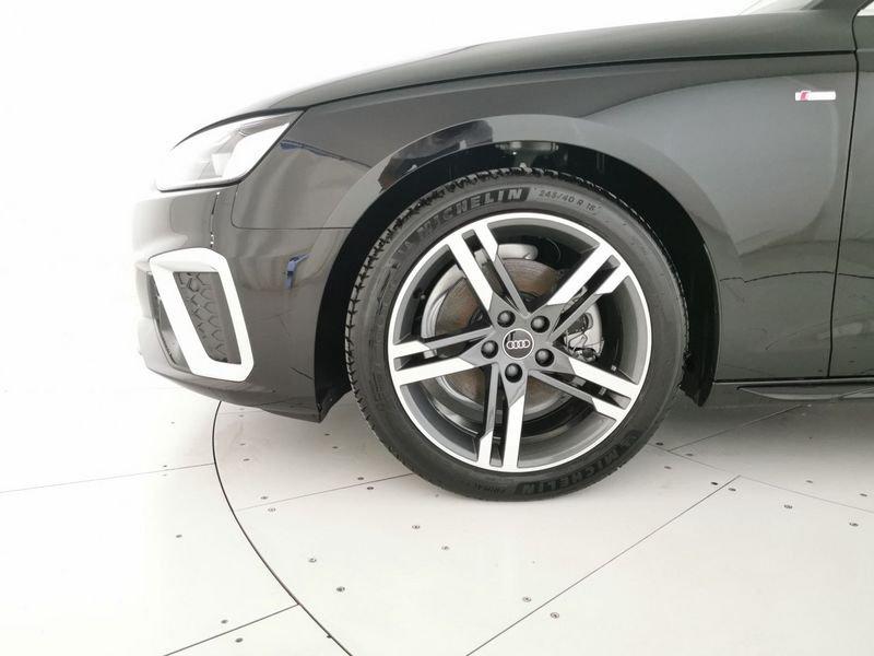 Audi A4 NUOVA 35 2.0 tdi mhev S line edition 163cv s-tronic