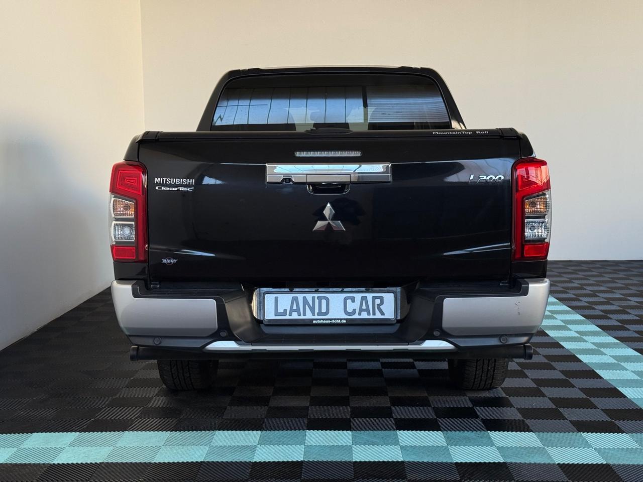 Mitsubishi L200 150CV 2.3 D Double Cab 4x4 Hurricane