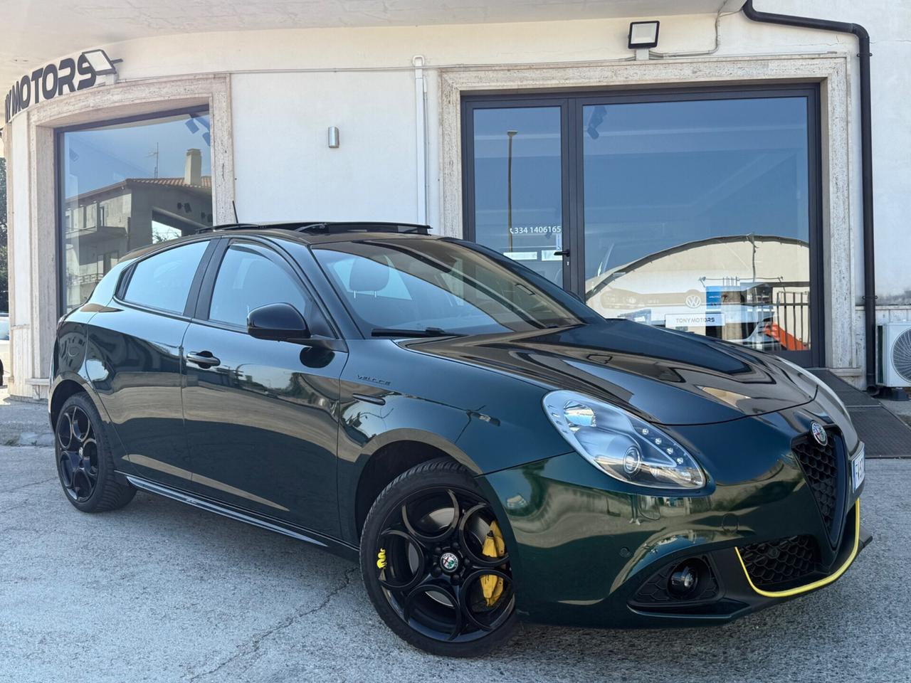 ALFA GIULIETTA VELOCE TOTAL BLACK TETTO APRIBILE