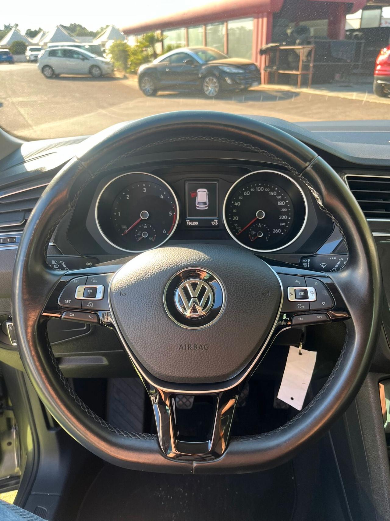 Volkswagen Tiguan 1.6 TDI IVA ESPOSTA