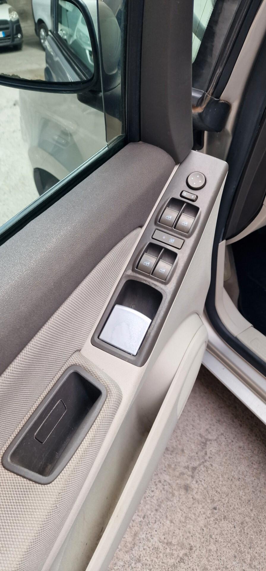 Fiat Idea 1.9 Multijet Dynamic