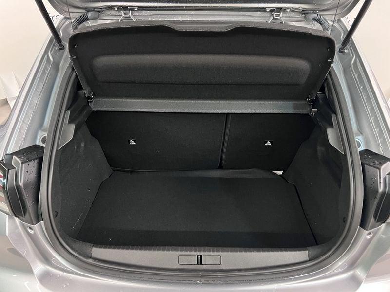 Peugeot 208 Business Hybrid 110 e-DCS6 auto