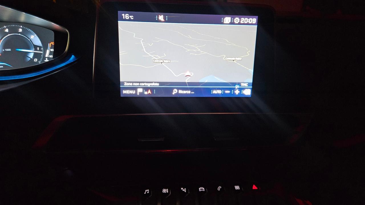 Peugeot 3008 BlueHDi 120 S&S Business