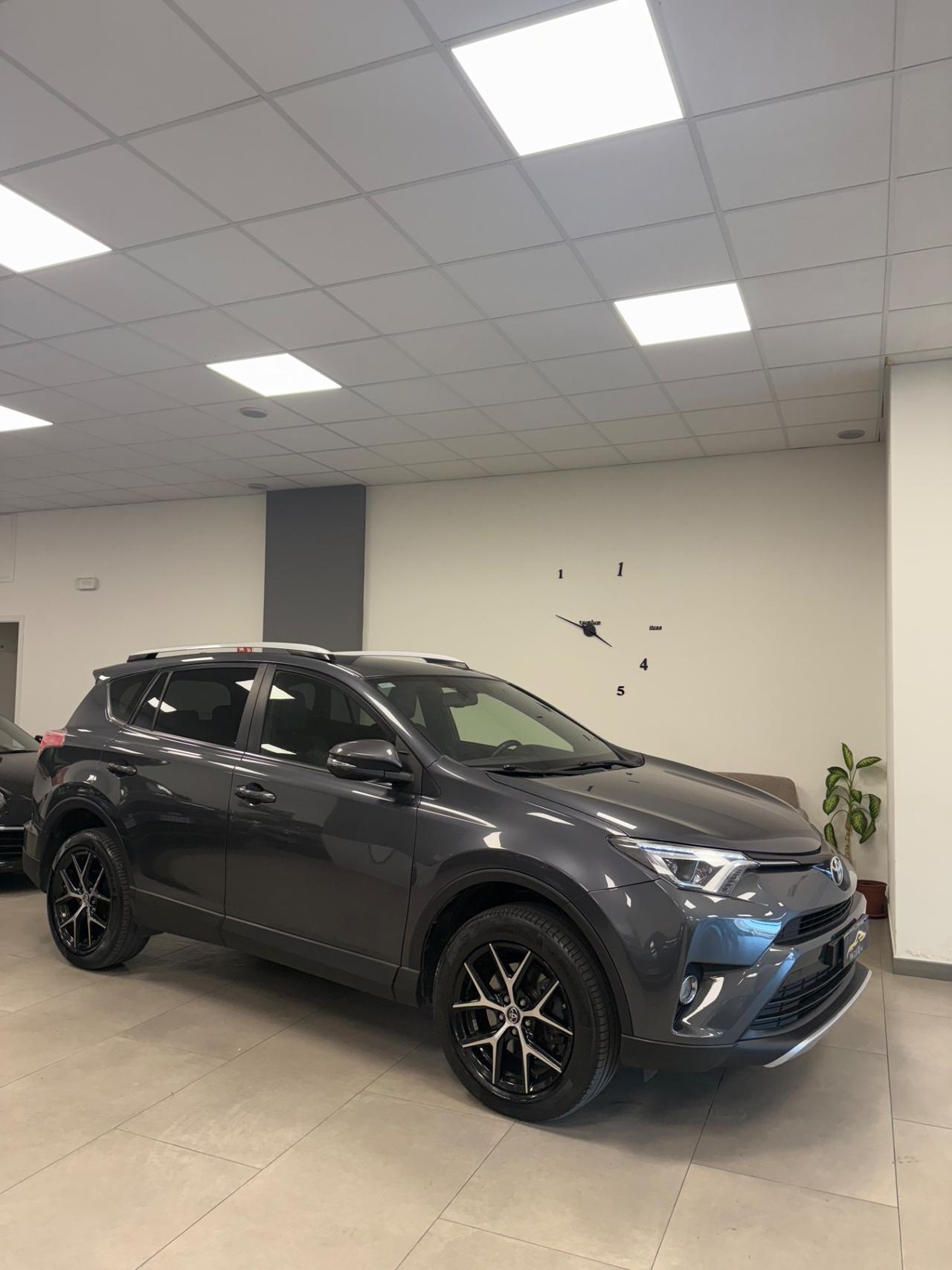 Toyota RAV 4 RAV4 2.0 D-4D 2WD Lounge
