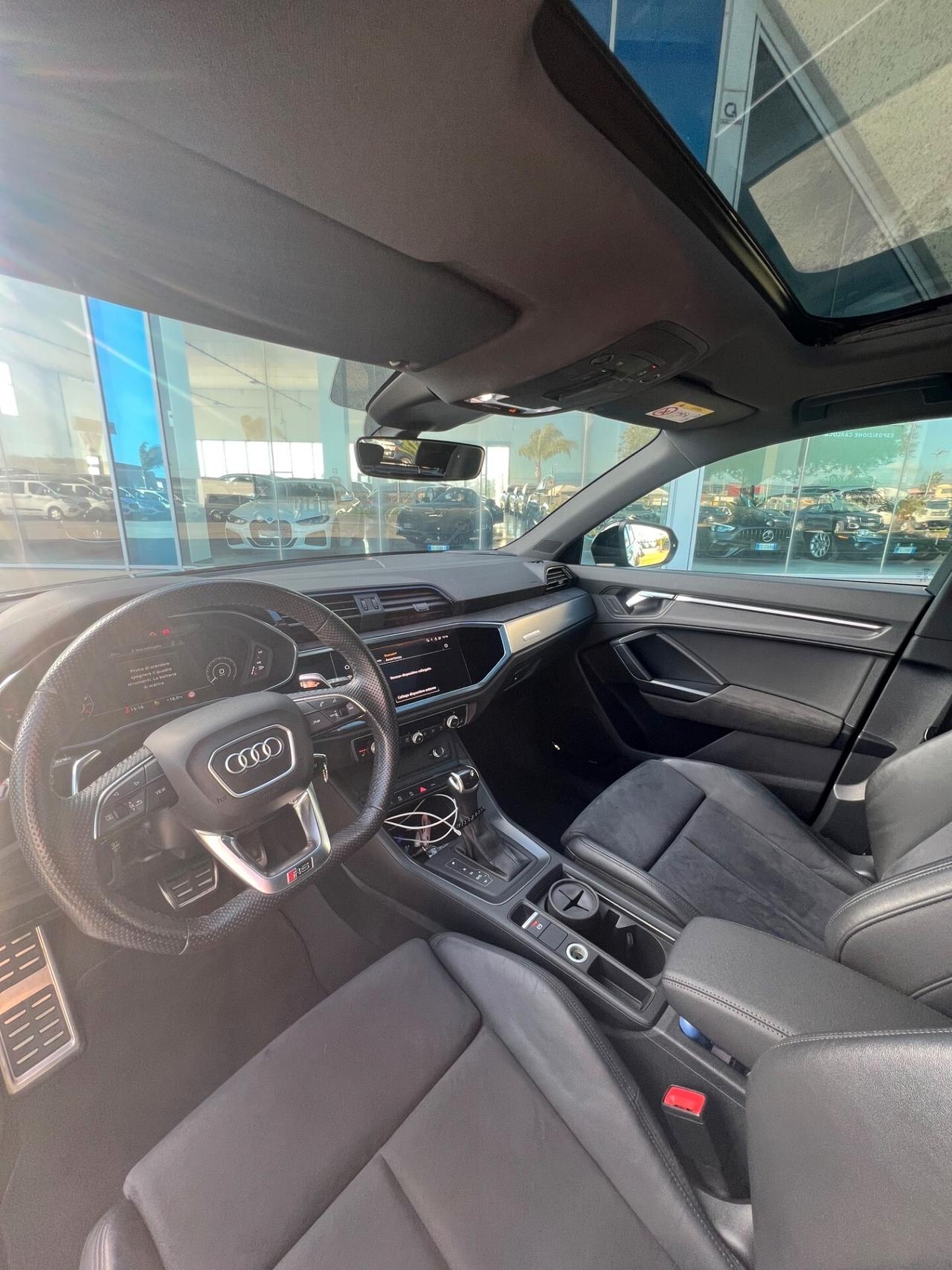 Audi RSQ3 SPB quattro S tronic