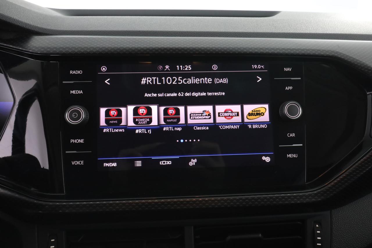 VOLKSWAGEN T-Cross 1.0 TSI Sport