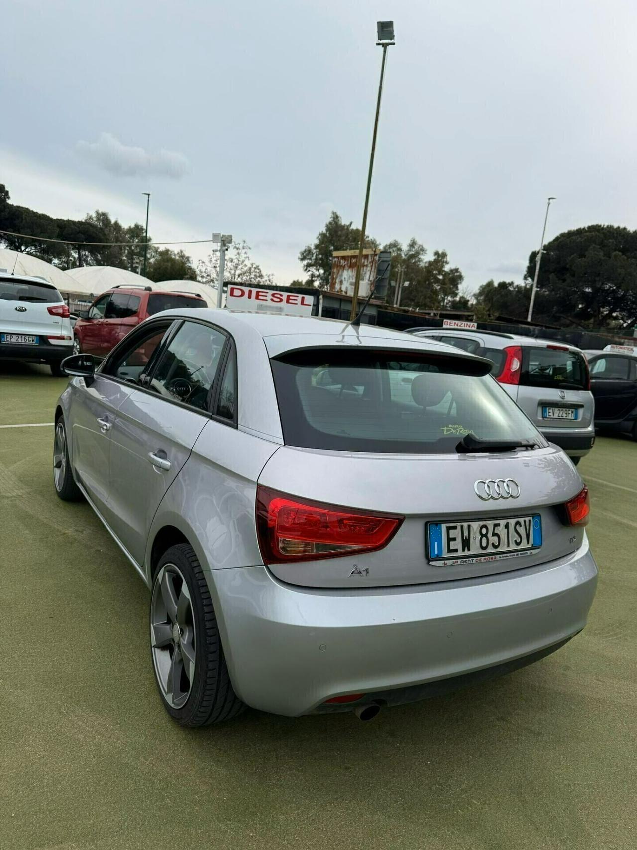 Audi A1 1.6 TDI S tronic line edition