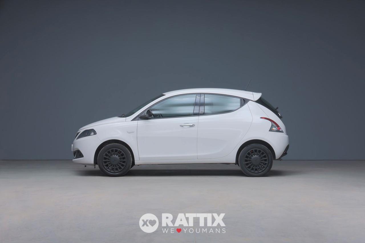 Lancia Ypsilon 1.0 Firefly Hybrid 70CV Silver 5p.ti