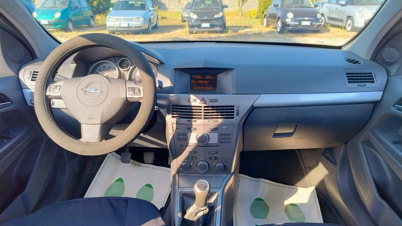 Opel Astra 1.4 16V Twinport Station Wagon
