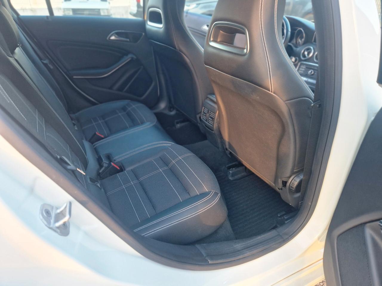 Mercedes-benz A 200 d Premium