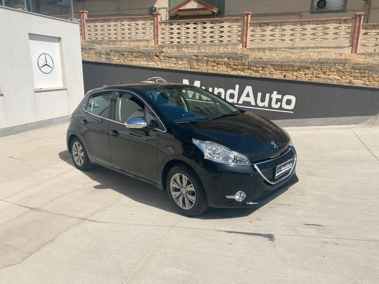 Peugeot 208 1.6 e-HDi 92 CV Stop&Start 5 porte Allure