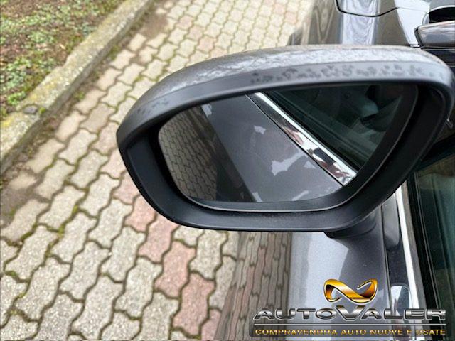 NISSAN Qashqai MHEV 158 CV Xtronic Business, Led