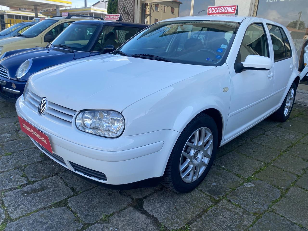 Volkswagen Golf 1.6 cat 5 porte Highline