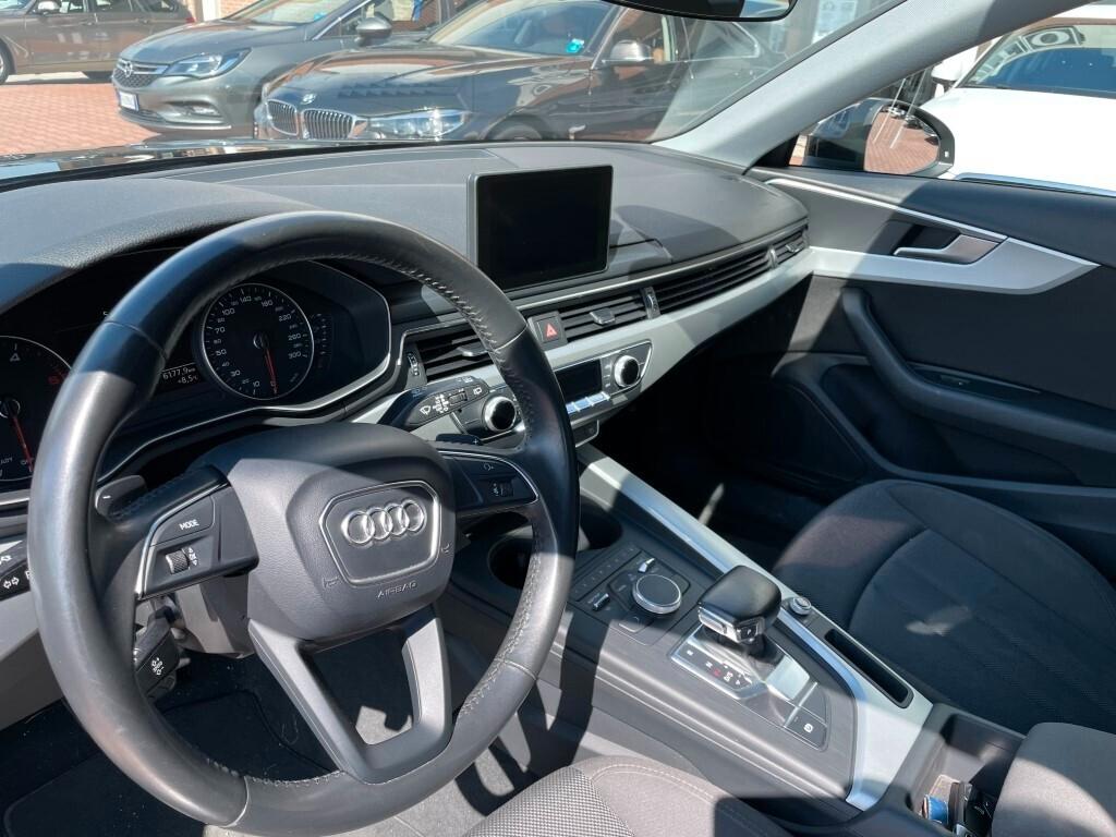 Audi A4 2.0 TDI 150 CV ultra S tronic Business Sport