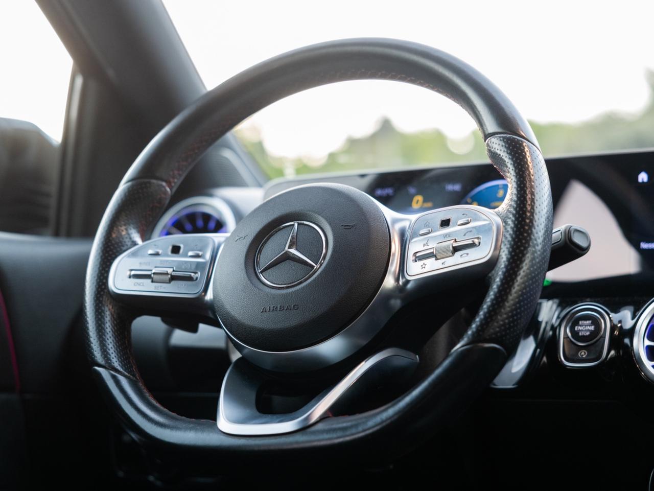 Mercedes-benz B 180 Classe - W247 2020 d Premium auto AMG Line Night Package