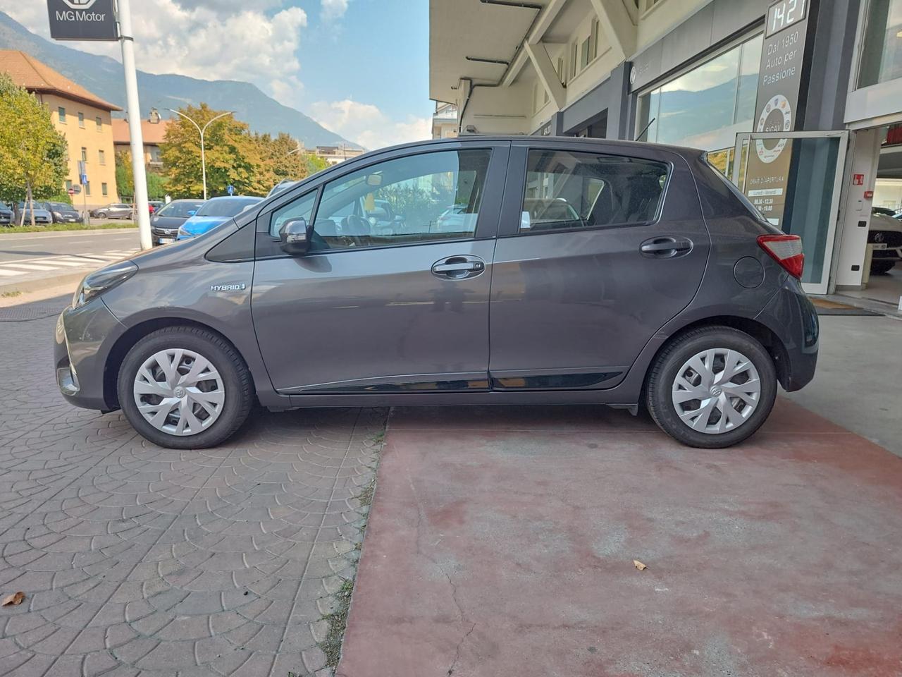 TOYOTA Yaris 5p 1.5h Active