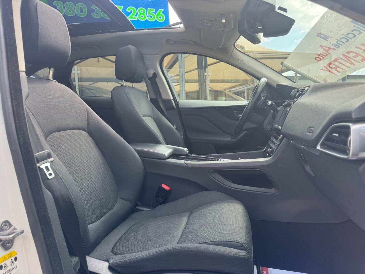 JAGUAR F-PACE 20D 180 CV PRESTIGE FULL TETTO VIRTUAL