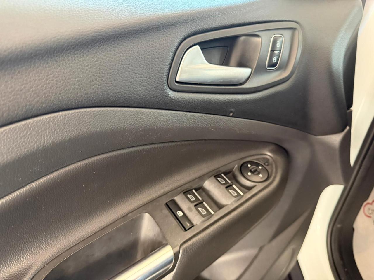 Ford Kuga 2.0 TDCI 150 CV Titanium