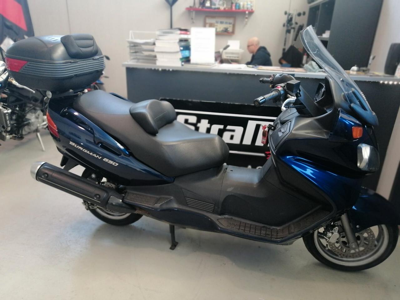 Suzuki Burgman 650