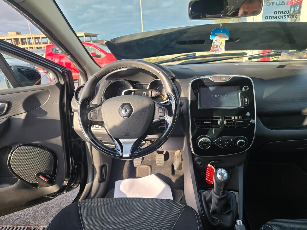 Renault Clio Sporter 1.5 dCi 8V 75CV Live