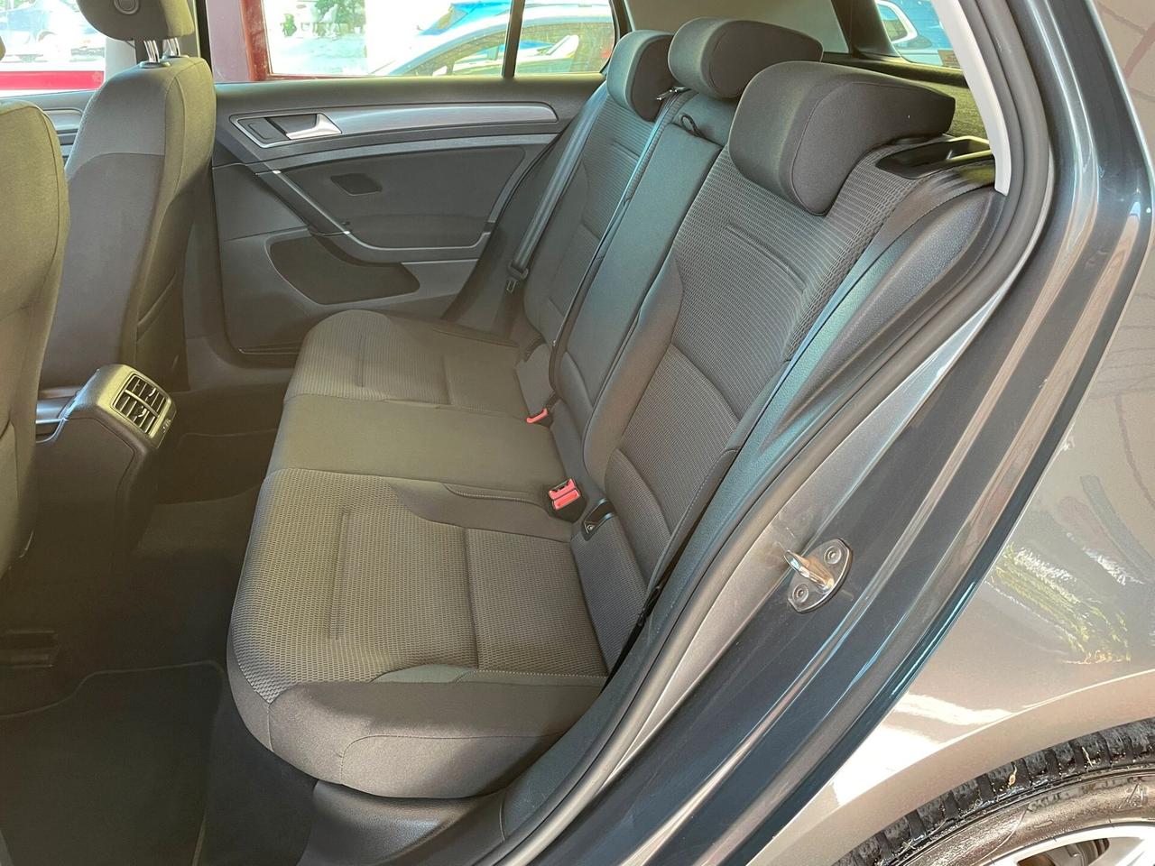 Volkswagen Golf VII 1.6 TDI BlueMotion