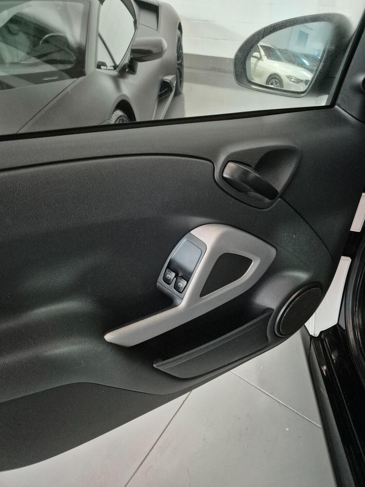 smart forTwo 1.0cc 70cv Auto Clima Finanziabile