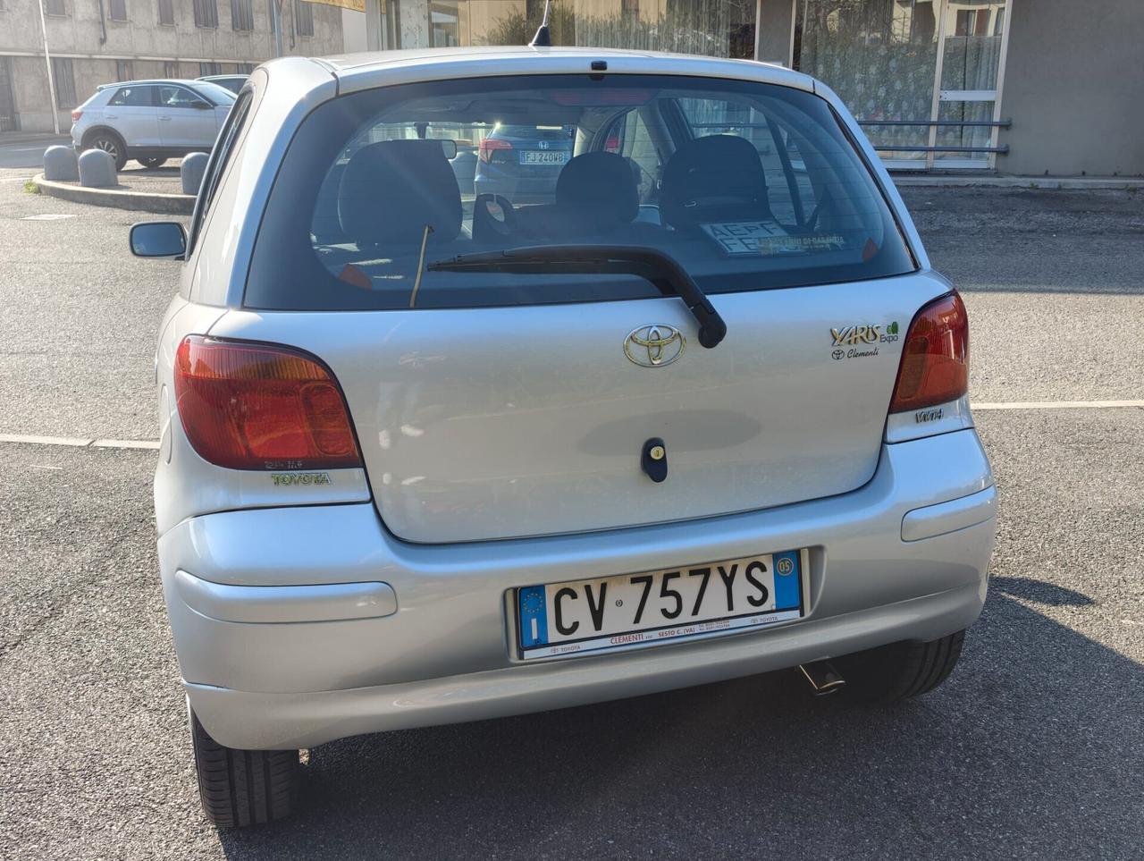 Toyota Yaris 1.0i 16V cat 5 porte Expo