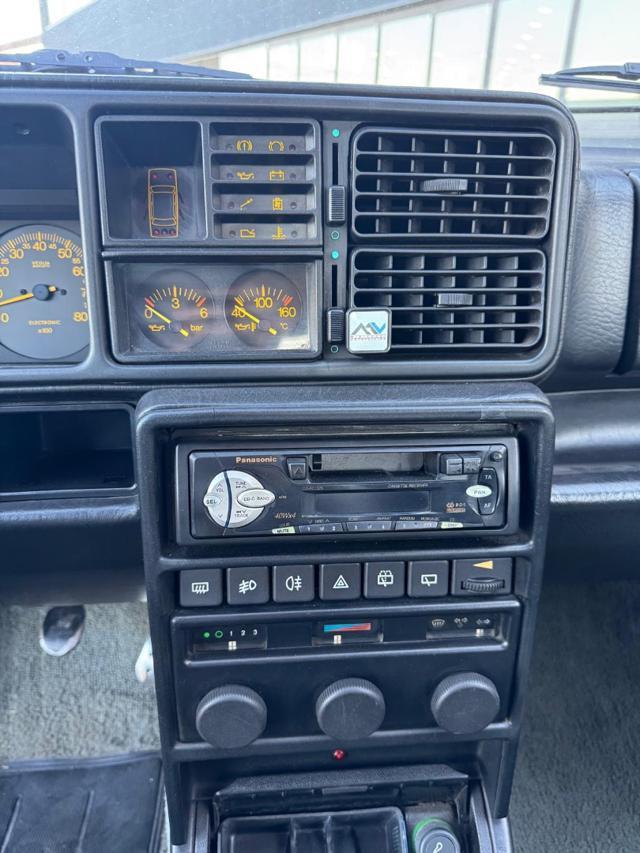 LANCIA Delta 2.0i.e. turbo 8V HF integrale