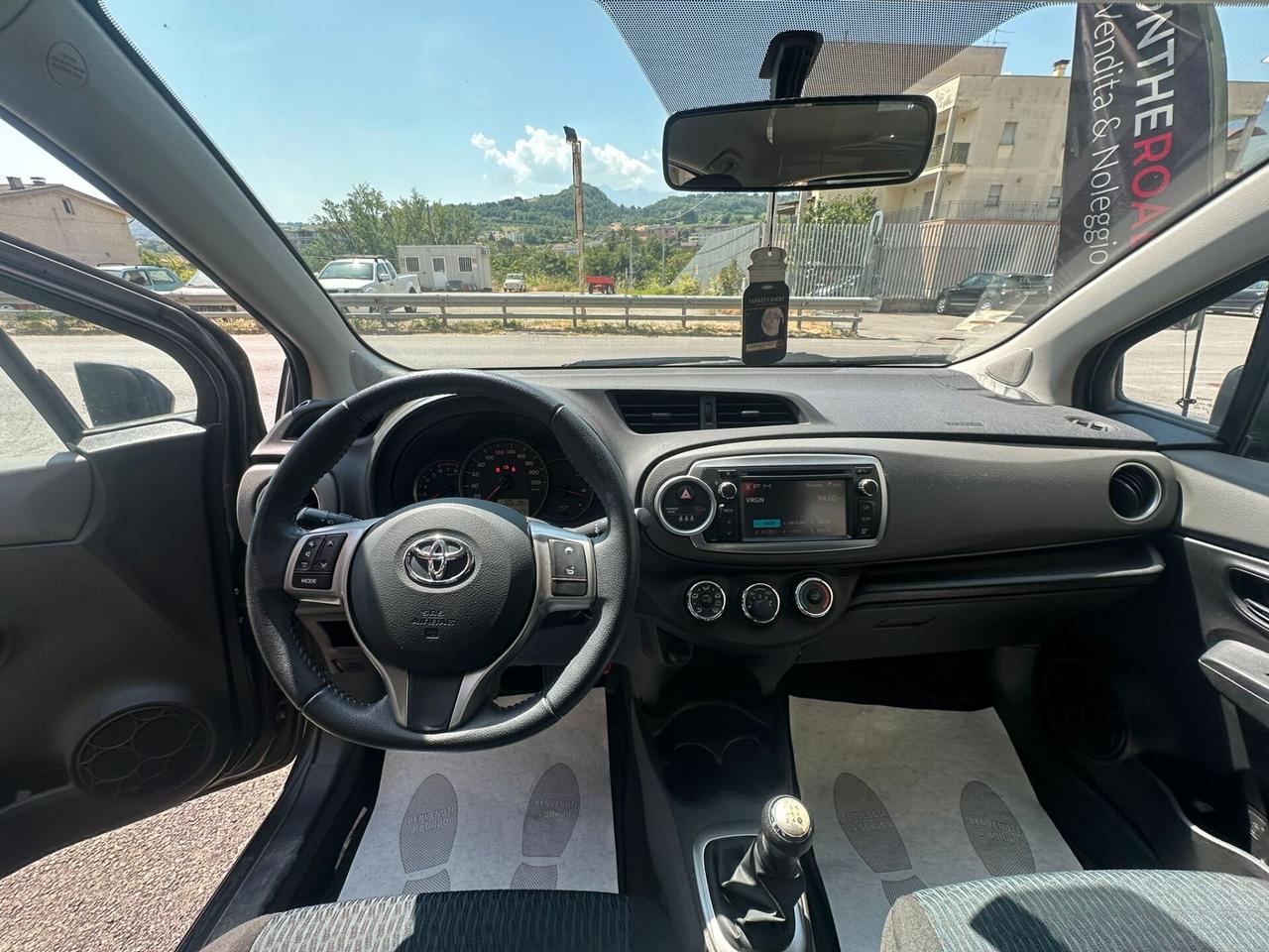 Toyota Yaris 1.0 5 porte Lounge