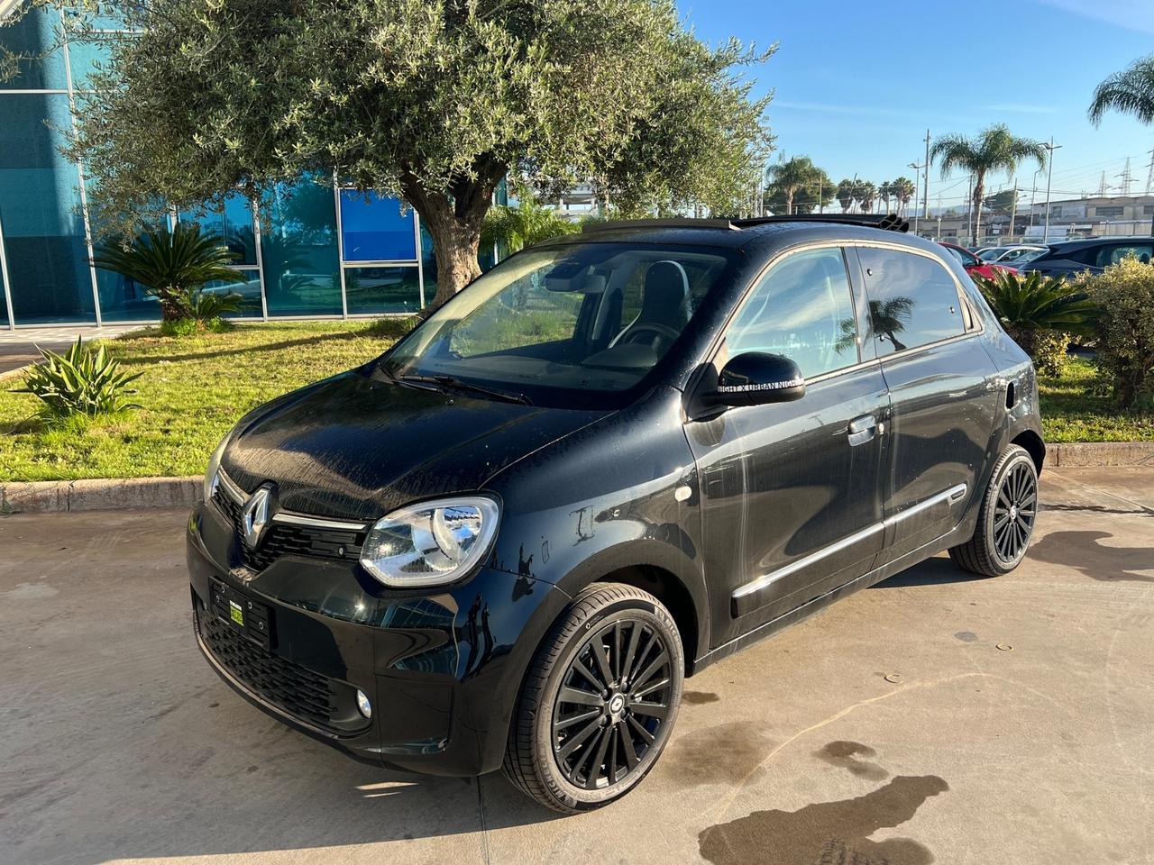 Renault Twingo Electric possibilità noleggio no scoring