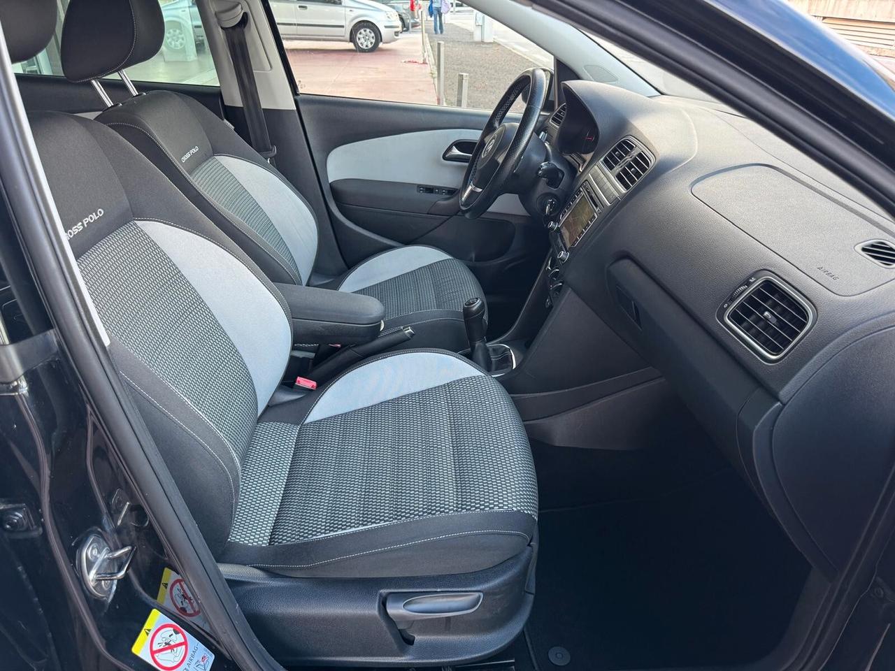Volkswagen PoloCross 1.4 5 porte Comfortline