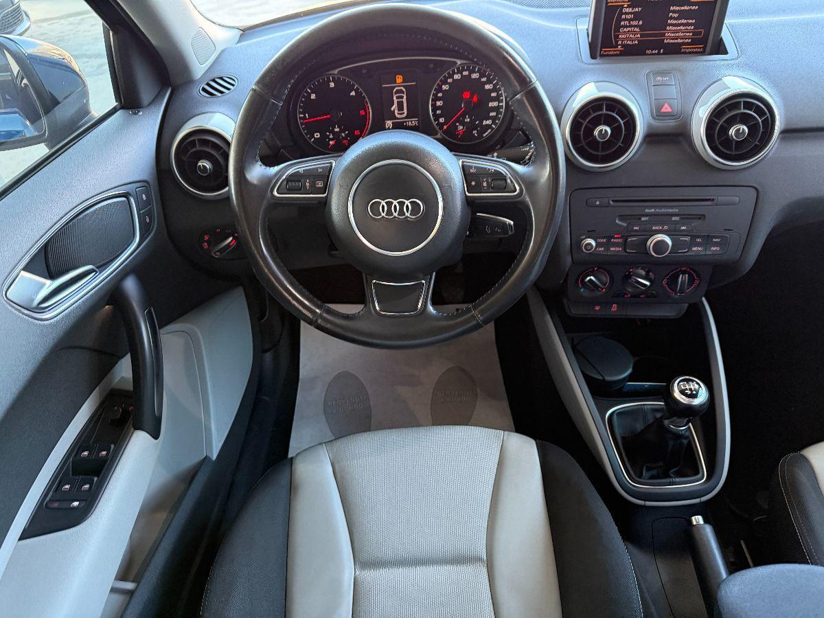 AUDI - A1 Sportback Sportback 1.6 tdi Attraction 90cv