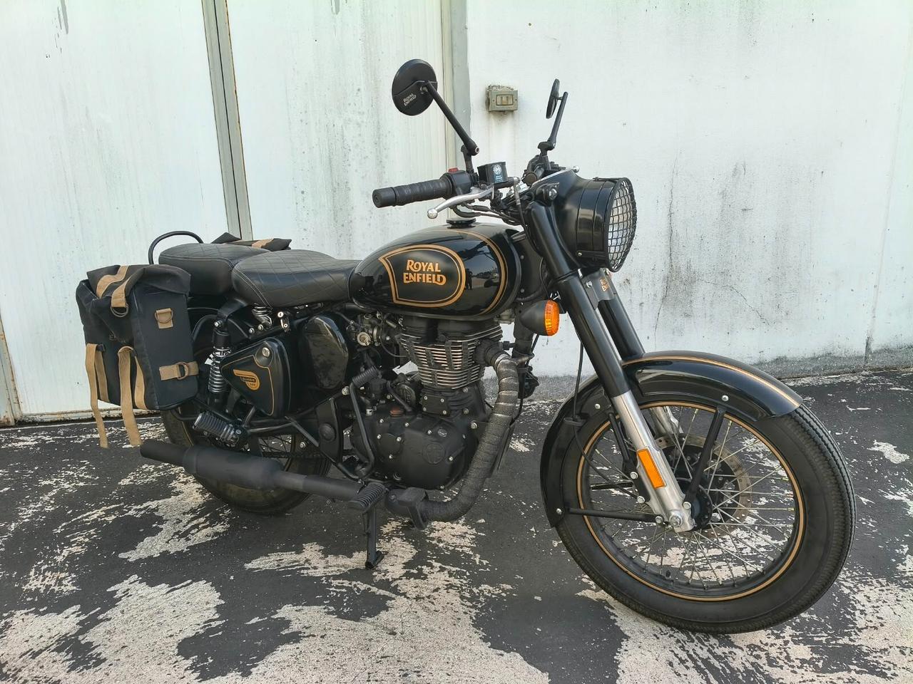 Royal Enfield Classic 500