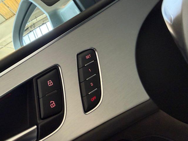 AUDI A6 Avant 3.0 TDI quattro MATRIX//S LINE//20//PELLE