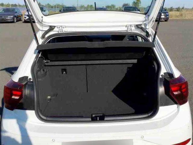 VOLKSWAGEN Polo 1.0 TGI Life Fari LED, Navi, Sedili risc., Km cert