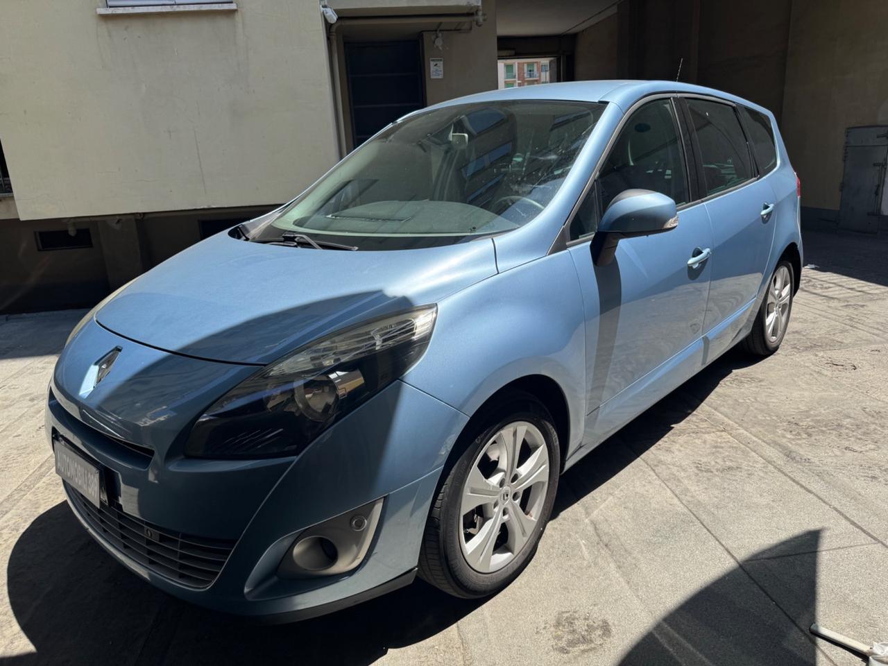 Renault Scenic Scénic X-Mod 1.9 dCi 130CV Luxe