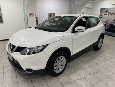 Nissan Qashqai 1.6 DIG-T Visia - SOLI KM 65.000!!!!!!!!