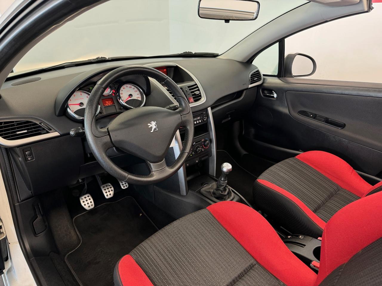 Peugeot 207 1.6 VTi 120CV CC Féline UNIPROP. 110.000 KM