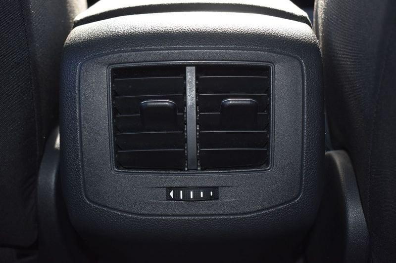 Volkswagen T-Roc T-Roc 1.6 tdi Style