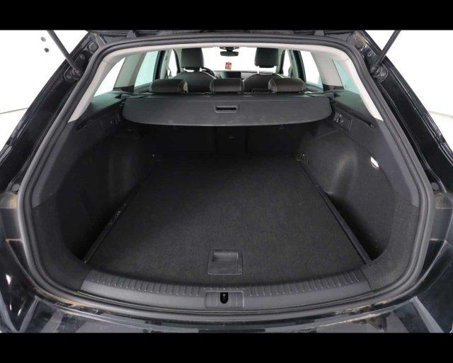 SEAT Leon Sportstourer 1.5 eTSI 150 CV DSG Xcellence