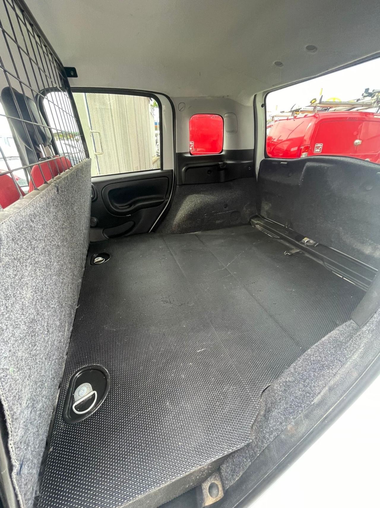 Fiat Panda 1.0 GSE S&S Hybrid Pop Van 2 posti