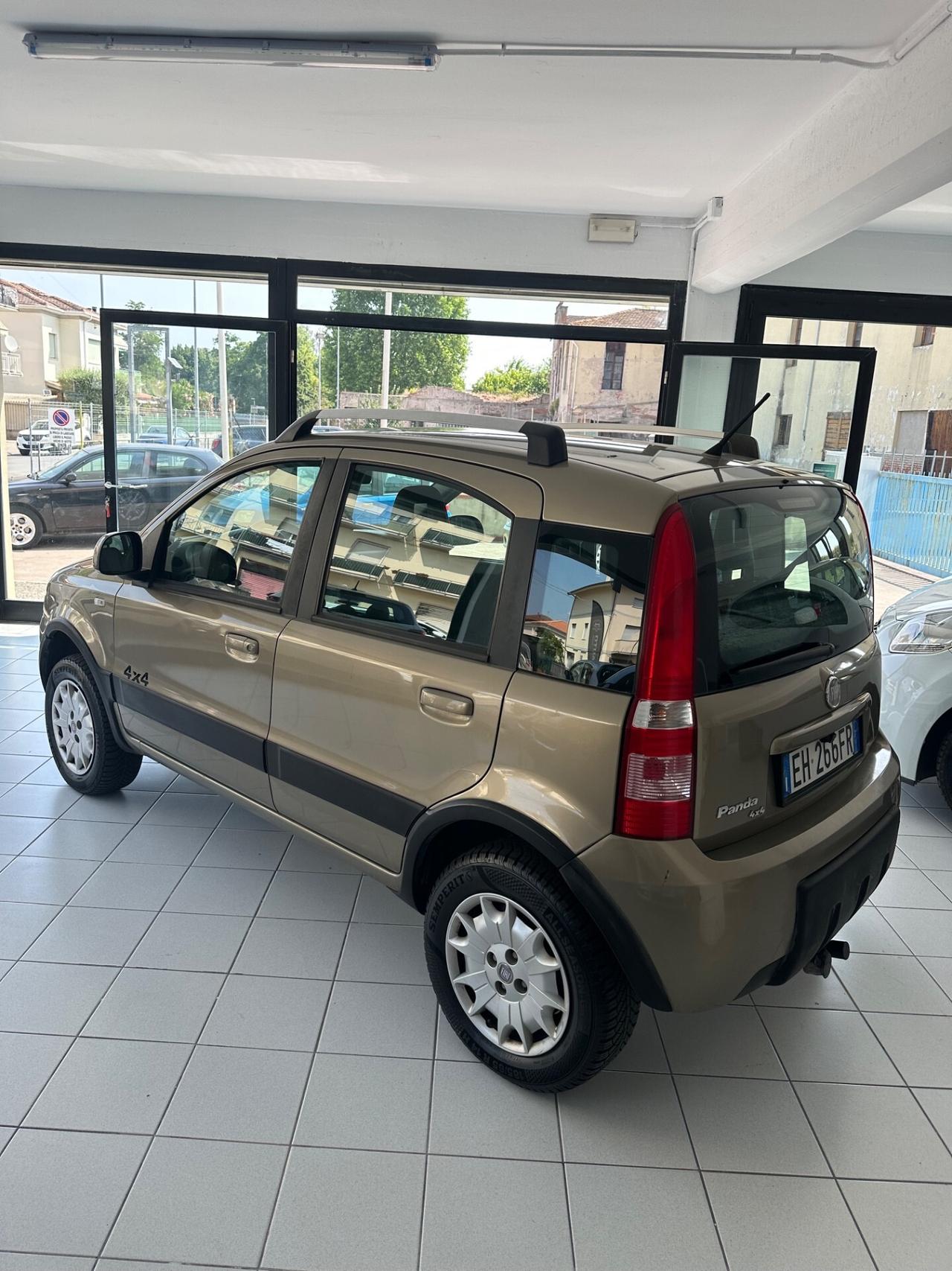 Fiat Panda 1.2 4x4 Climbing