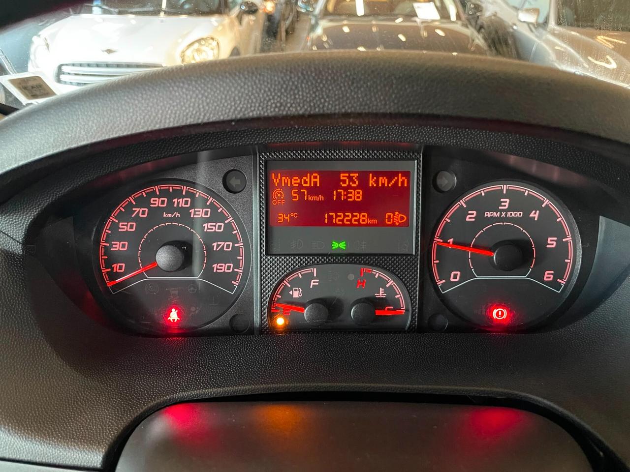 Citroen Jumper 33 L2H1 2.2 BLUEHDI
