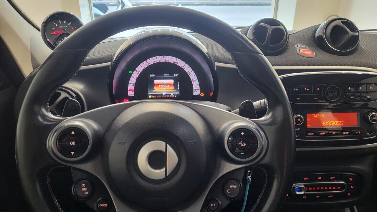 Smart ForFour ALLESTIMENTO BRABUS GPL