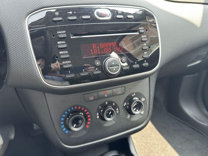 FIAT Punto PUNTO 1.2 8V Street