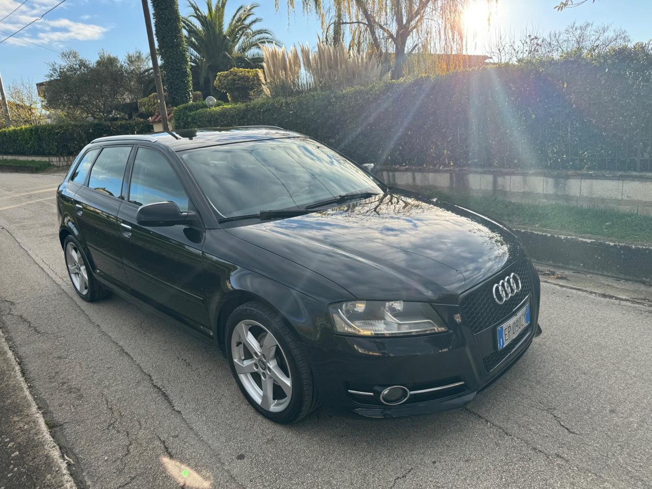 Audi A3 SPB 1.6 TDI 105 CV CR Ambition