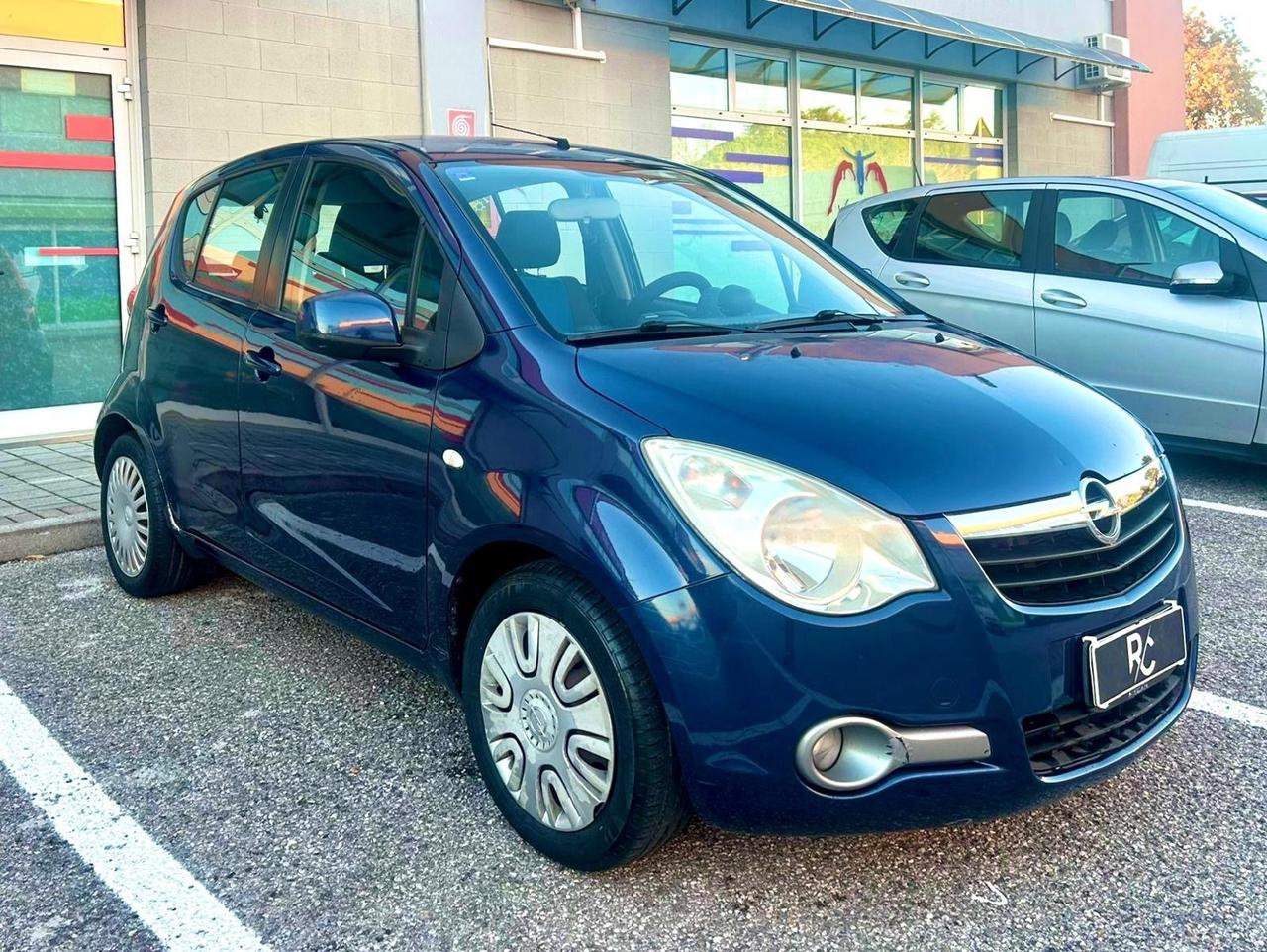 Opel Agila 1.0 Neopatentati